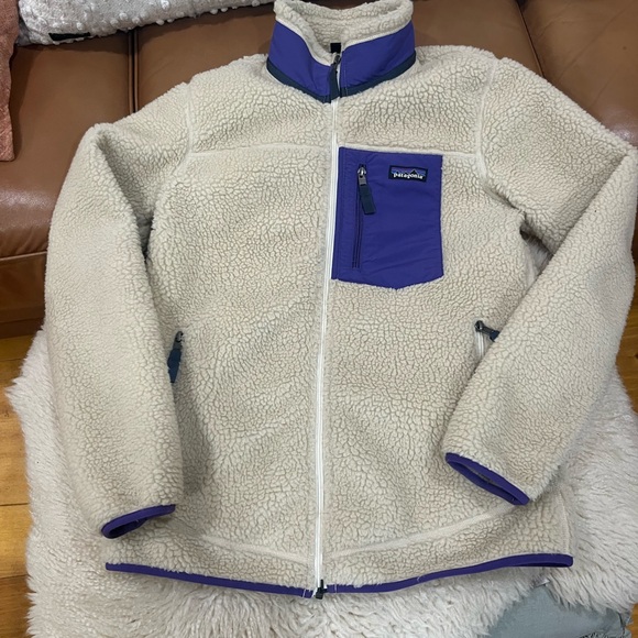 Jackets & Blazers - Patagonia Cream Fleece Jacket with Purple Accents